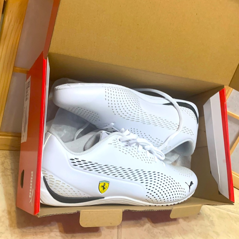 NEW Puma Ferrari Men’s Shoe size 10 USA